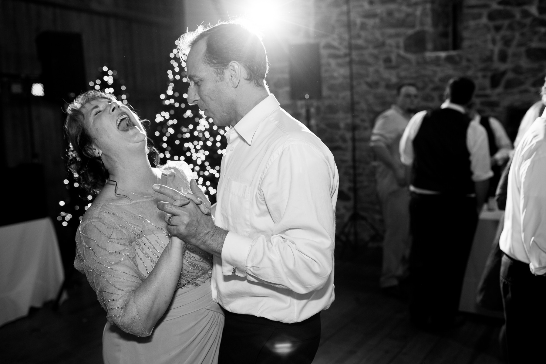Harvest View Barn Hershey Farms Elizabethtown Pa wedding photography